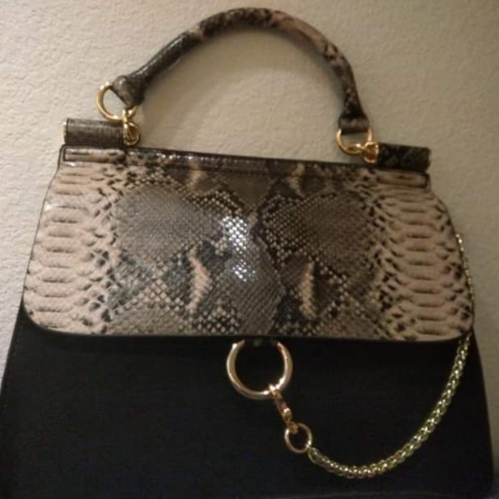 INZI handbag